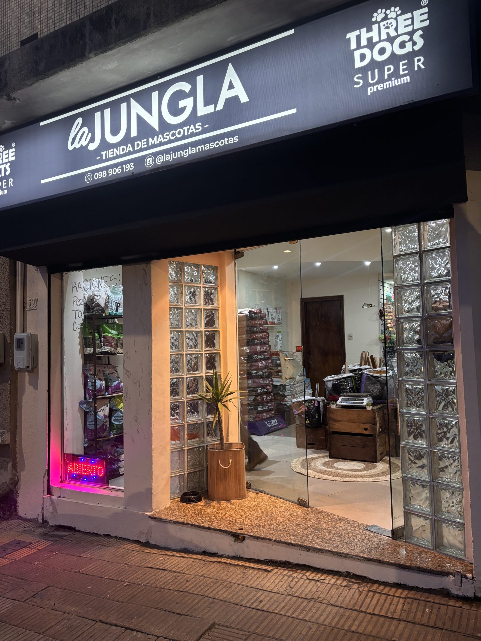 La Jungla tienda de Mascotas